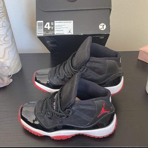 Jordan 11 - Picture 6 of 7